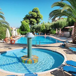 3* Hotel Paradise